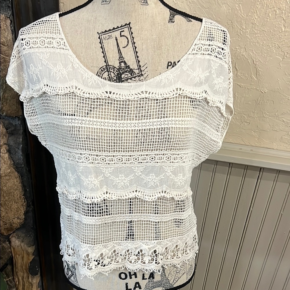 Kirra White Cropped Embellished Blouse